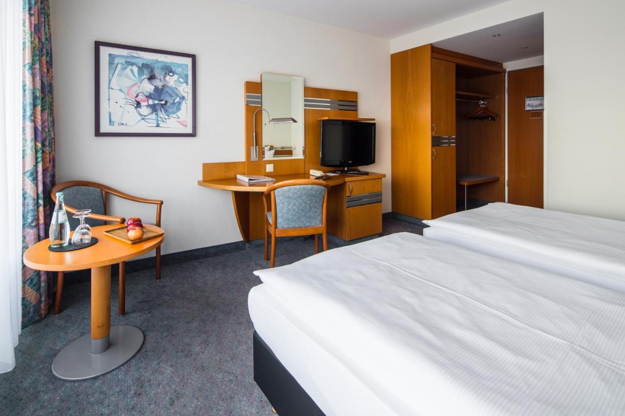 Ramada By Wyndham Dresden Hotel Luaran gambar