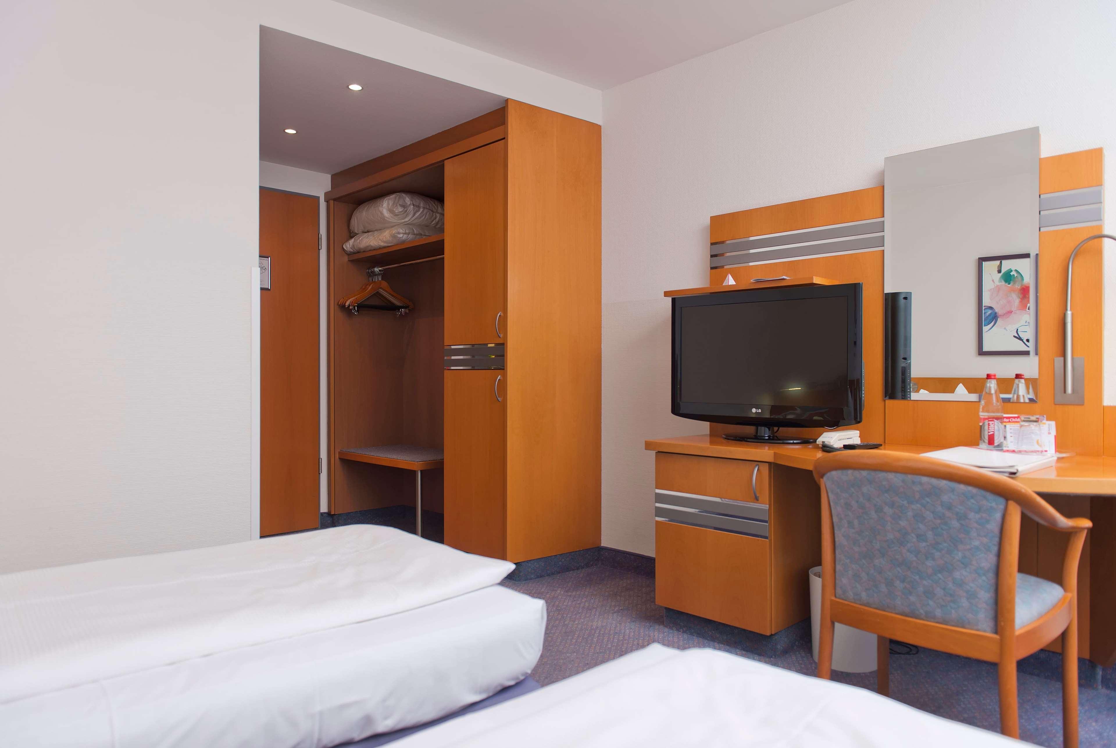 Ramada By Wyndham Dresden Hotel Luaran gambar